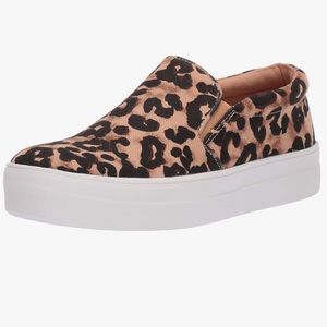 Steve Madden Gills Leopard Platform size 7, worn twice.